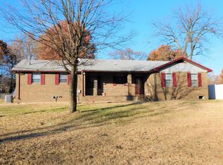 202 Hubbard St, Alba, MO 64830