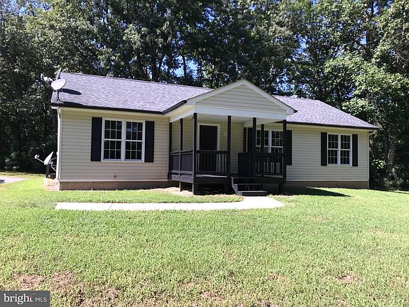2nd image of 851 Lowe Dr