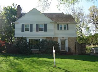 4048 Conover Rd, University Heights, OH 44118