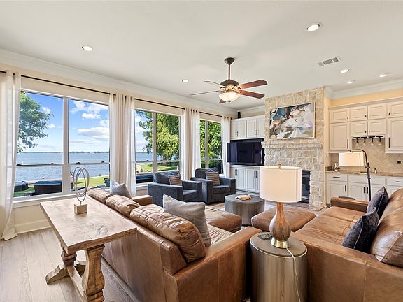 5th image of 636 Turner Dr