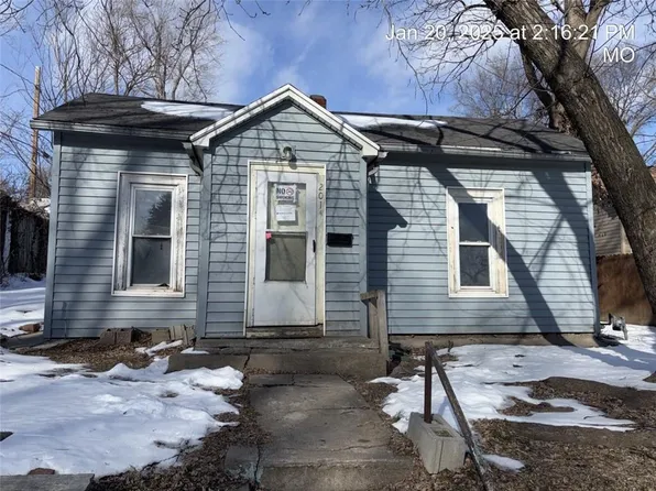 2015 Felix St, Saint Joseph, MO 64501