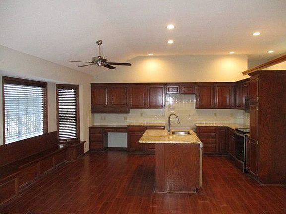 5th image of 8426 E Oxford Cir