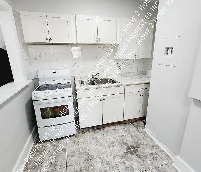 561 Parent Ave #10 — Photo 3