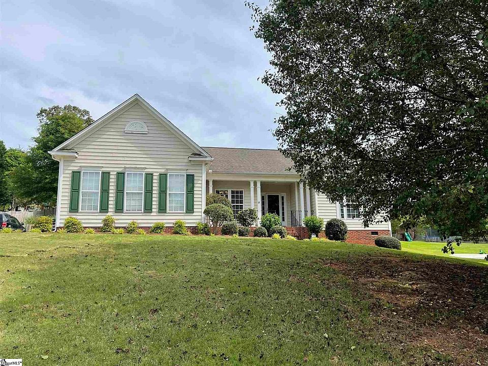 1st image of 117 Hornbuckle Dr