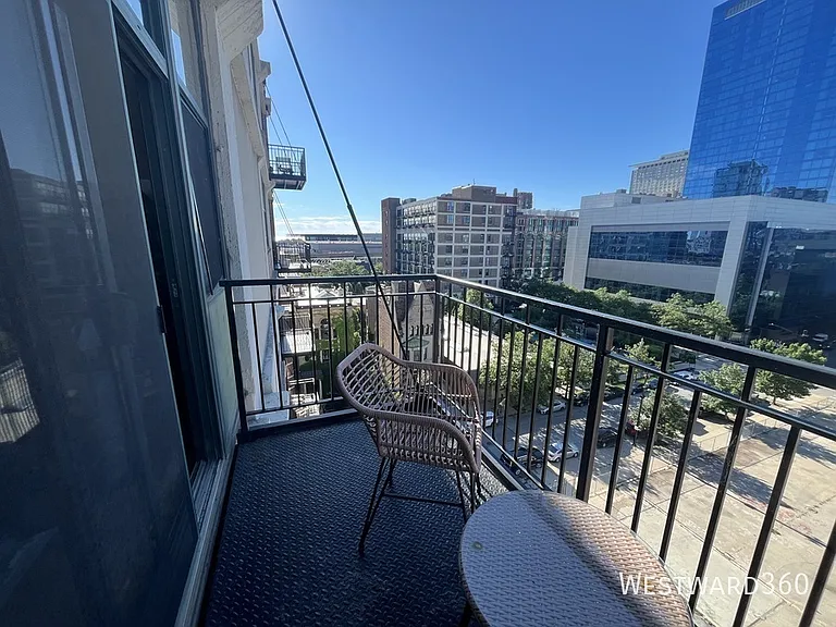 221 E Cullerton St #714 — Photo 6