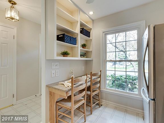 Custom Breakfast Bar