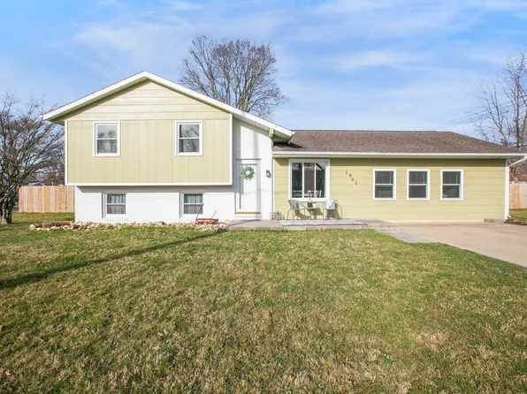 1901 Division St, Mishawaka, IN 46545