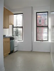 Rented by Tower Brokerage