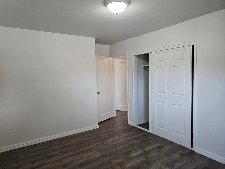 2707 Broadmoor Ave — Photo 16