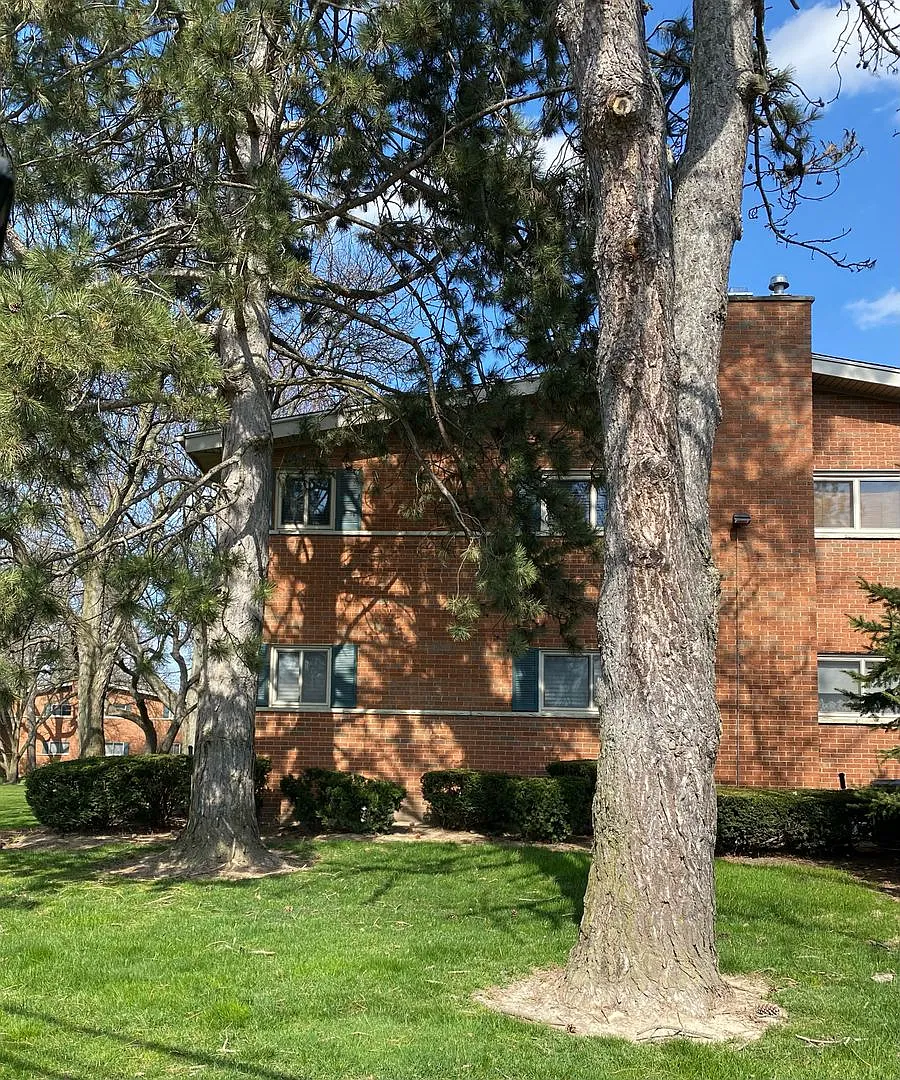 Building Photo - 1109 Derby Rd
