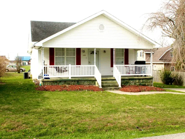 1206 Hickory St, Flatwoods, KY 41139
