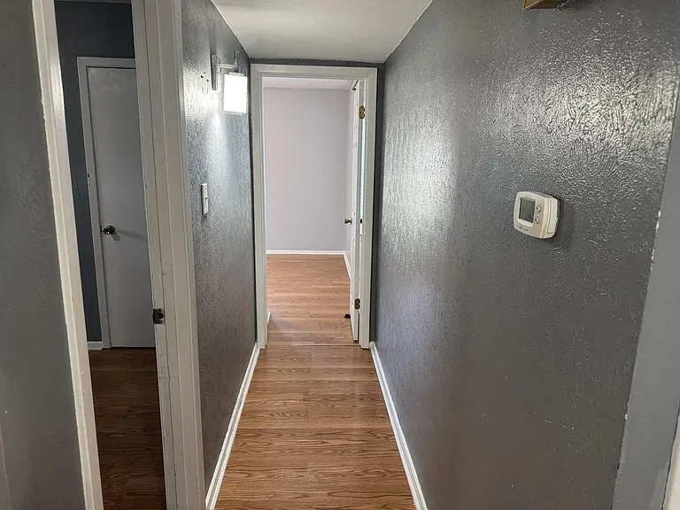 801 Park Plaza Dr — Photo 17