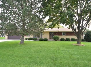 9242 N Carlotta Ln, Brown Deer, WI 53223