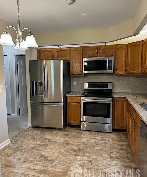 10B Benjamin Franklin Dr — Photo 5