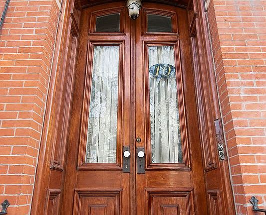 2nd image of 10 Mac Donough St