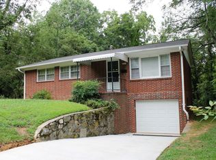1821 Ardsley St, Winston Salem, NC 27103