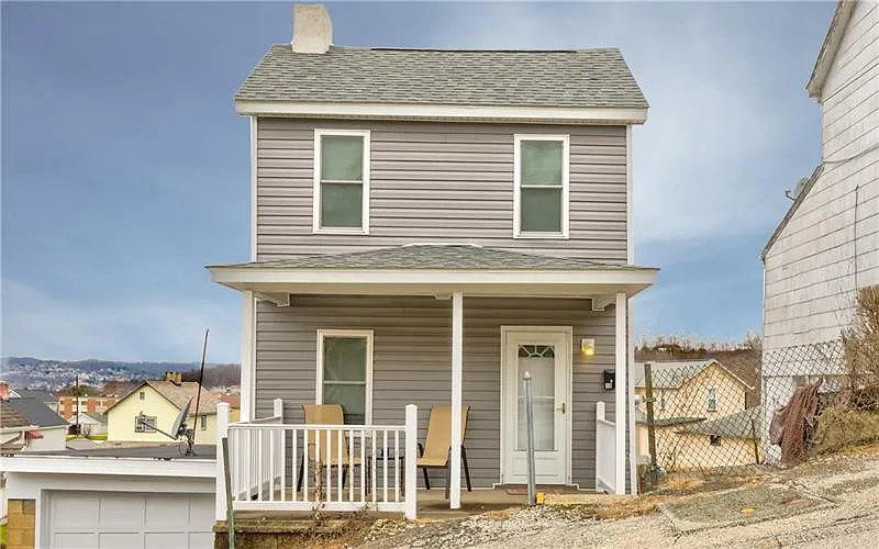 19 Mulberry St photo 1