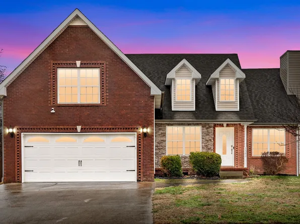 3586 Southwood Dr, Clarksville, TN 37042