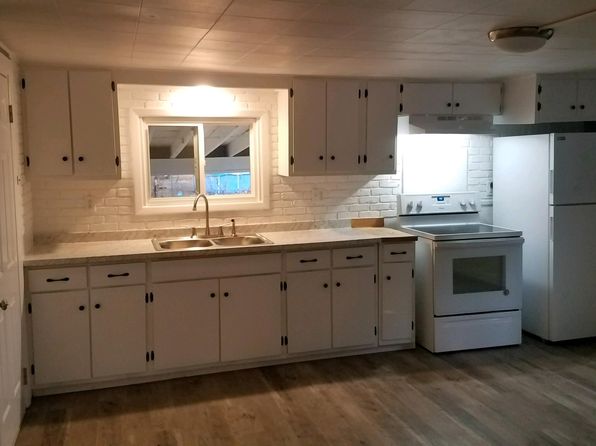738 W 1st St #2