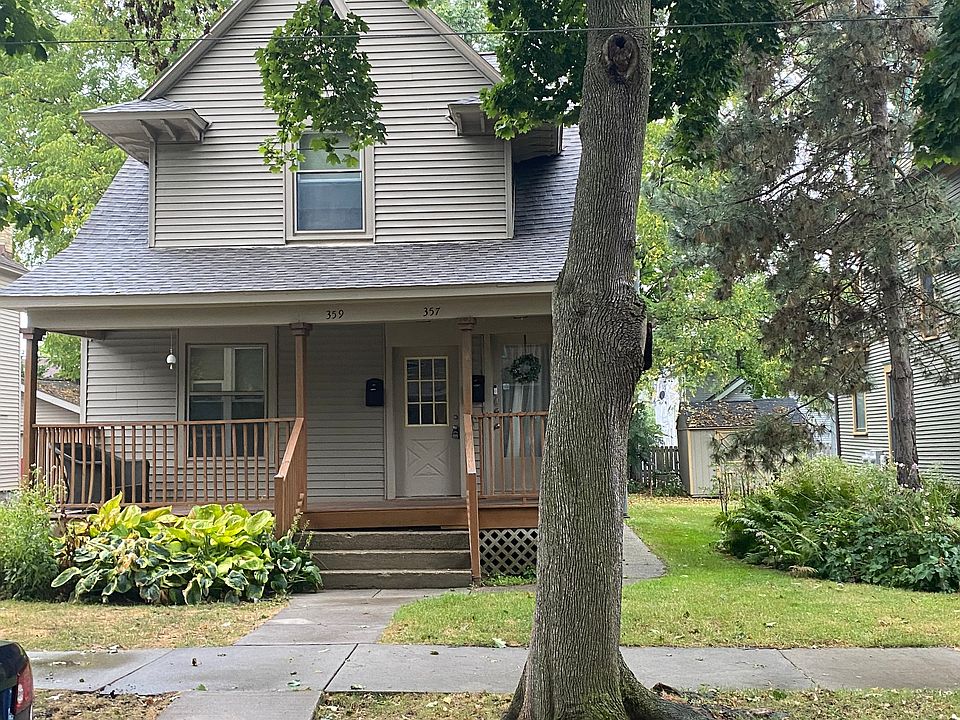 1st image of 359 Woodmere Ave SE