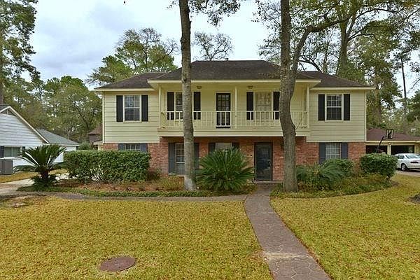 1st image of 15234 Parkville Dr