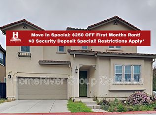 843 Blossom Rock Ln, Folsom, CA 95630