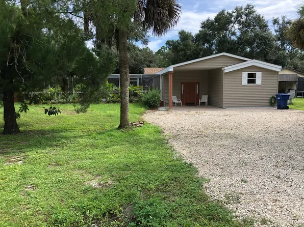 851 E Lincoln Ave, Labelle, FL 33935