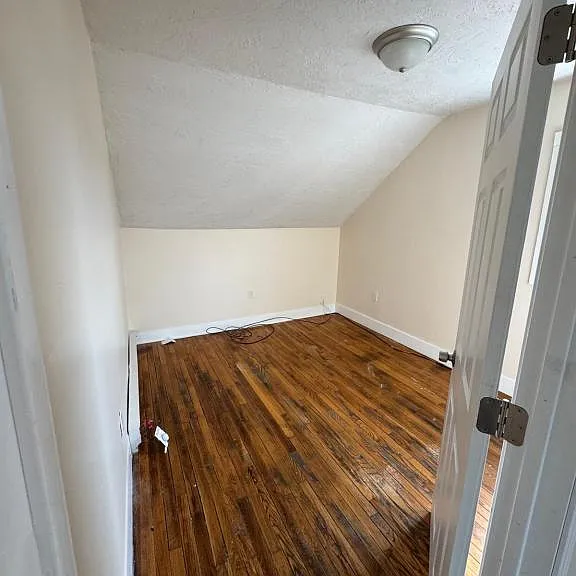 306-308 4th St #4S — Photo 3