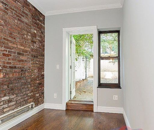 5th image of 230 E 32nd St APT C
