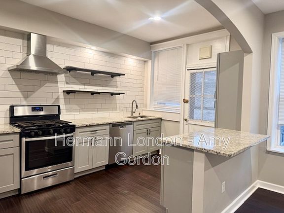 5th image of 4946 Buckingham Ct APT 3W