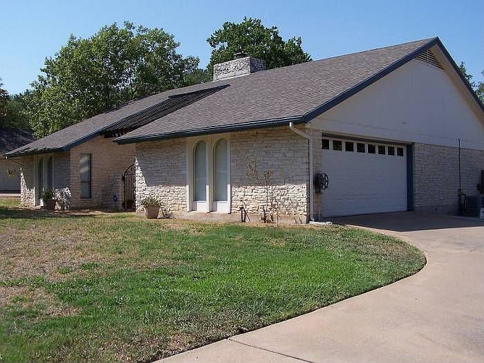 1st image of 9805 Mandeville Cir