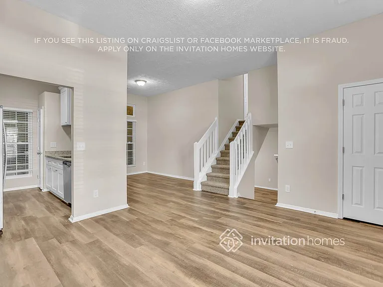 6405 Laurel Post Ct — Photo 2