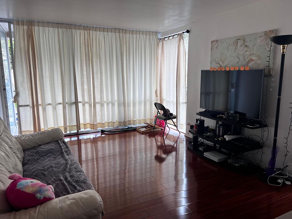 1st image of 1617 Keeaumoku St APT 204