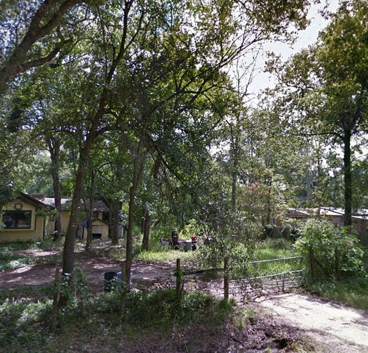 2nd image of 20243 Alexander Ln