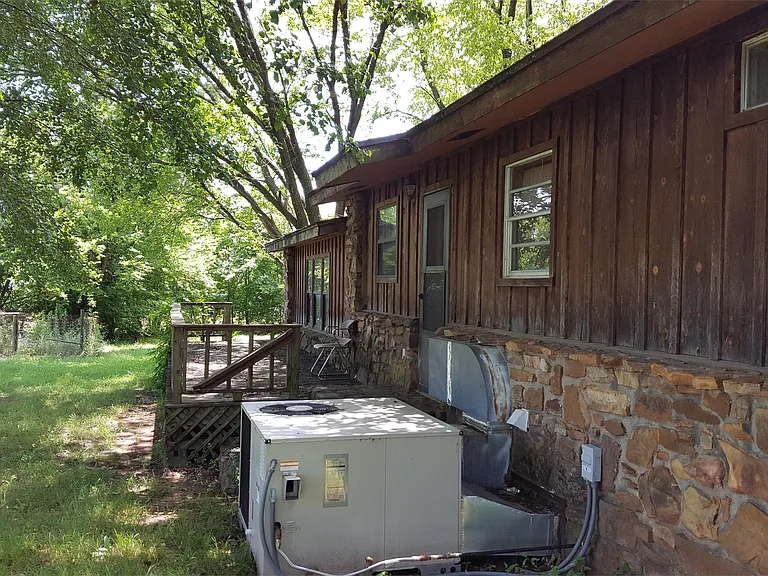 60 Crowden Ln — Photo 20
