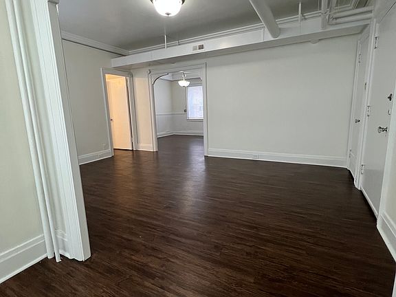 3rd image of 103 S 49th Ave APT 14