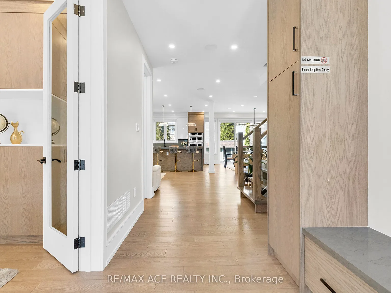 5 bed, $5,500 — Photo 4