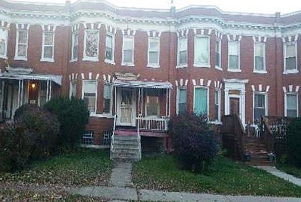 1st image of 206 S 4th Ave
