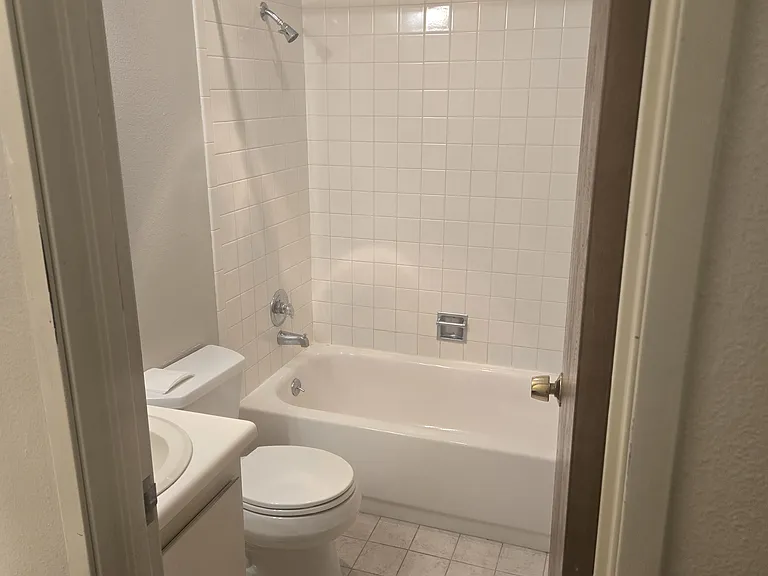4110 Hale Pkwy #6F — Photo 12
