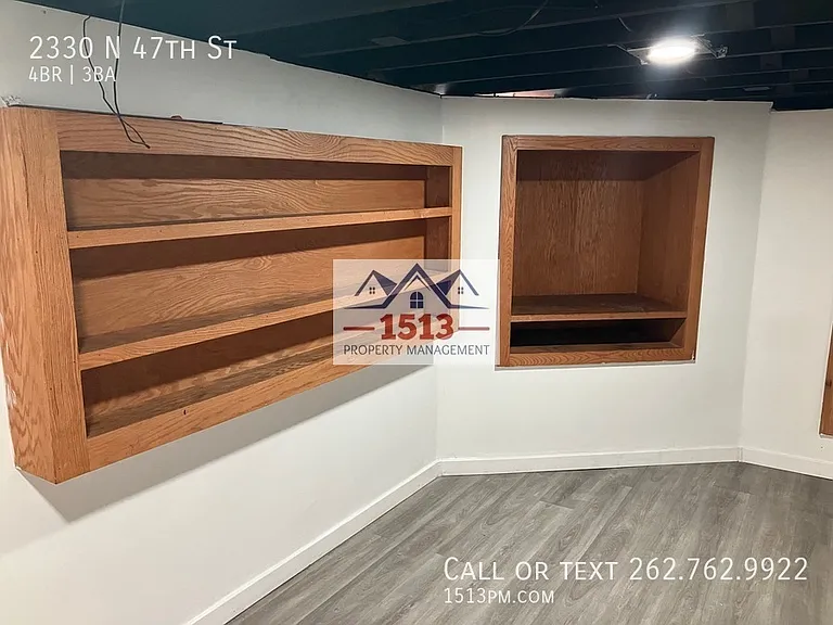 2330 N 47th St — Photo 32