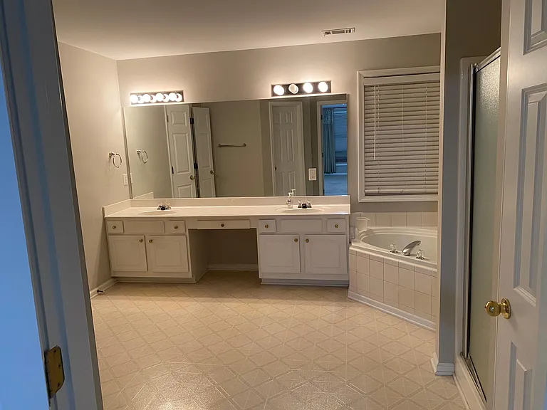 2689 McGuire Dr NW — Photo 13