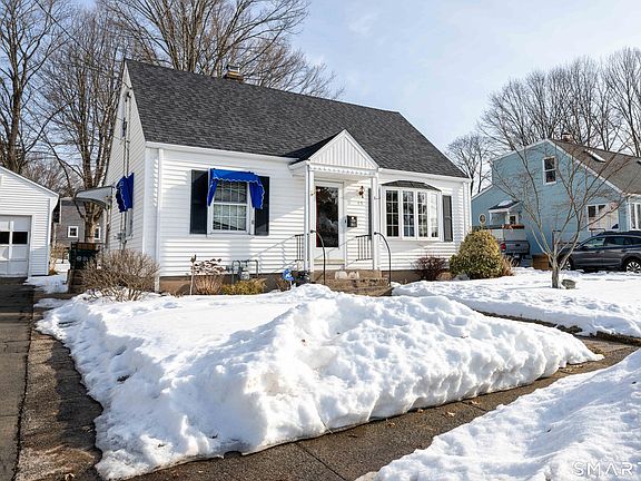 3rd image of 45 Westview Street