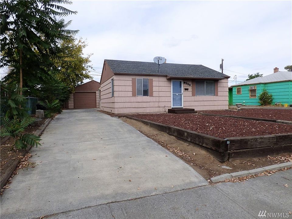 1st image of 238 W Knolls Vista Dr