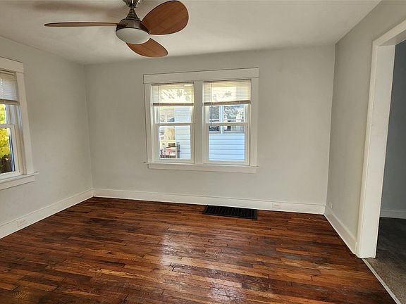 4th image of 66 Theron St