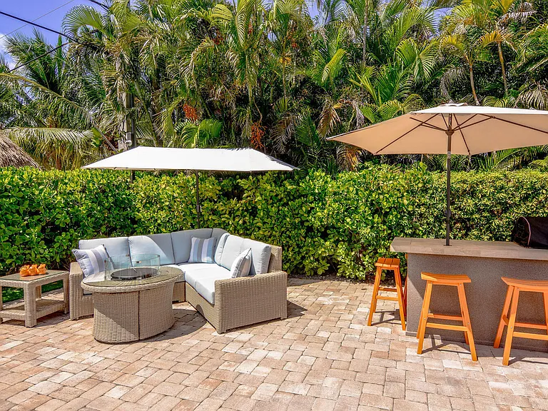 3396 Pebble Pl — Photo 3