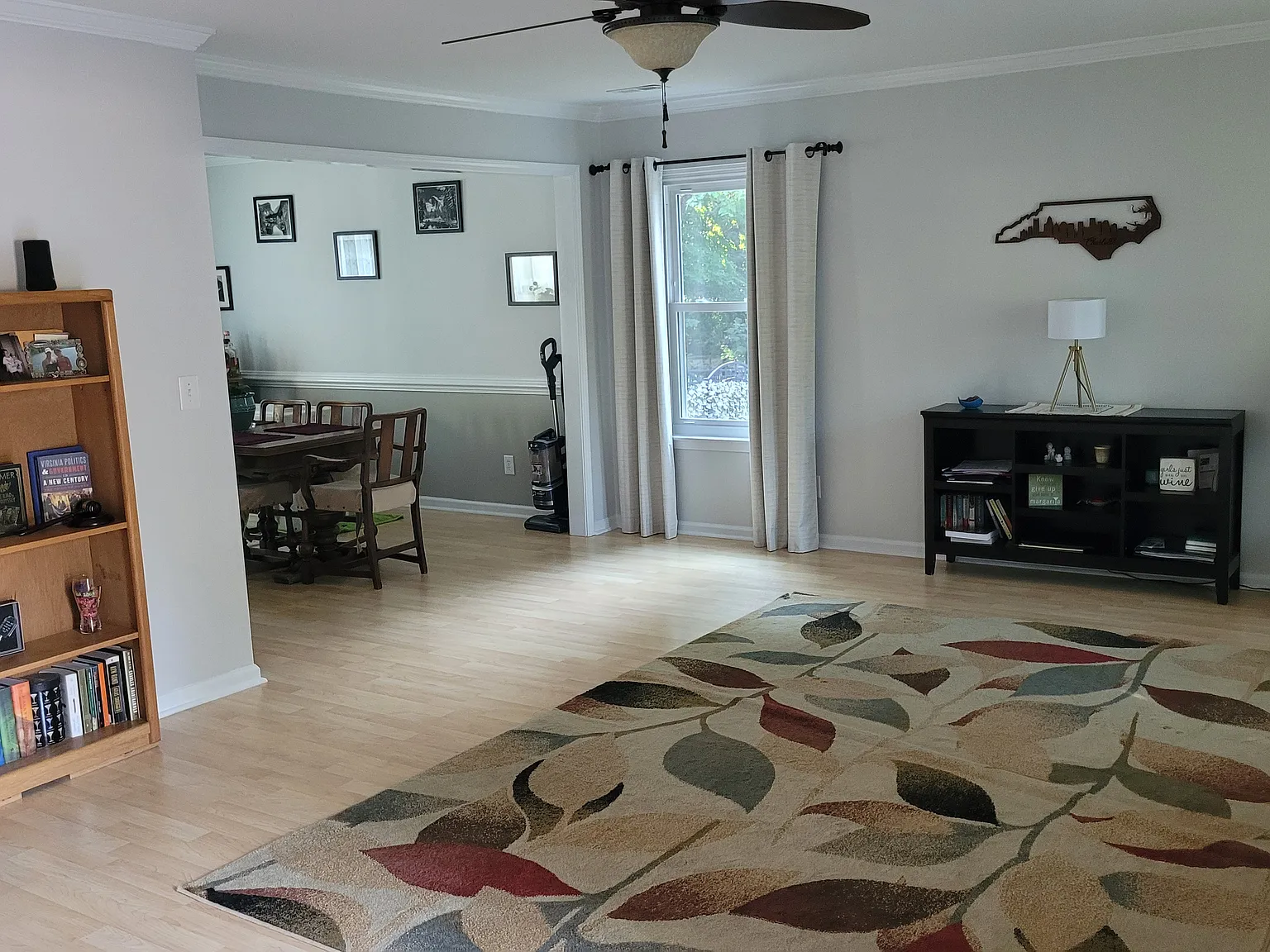 4 bed, 2.5 bath, 2007 sqft, $2,650 — Photo 2