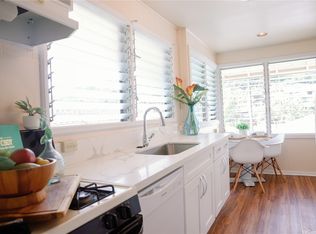 2813 Dow St, Honolulu, HI 96817