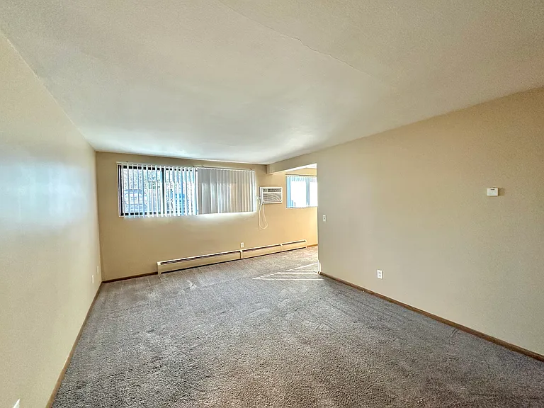 Penn Apartments — Photo 29