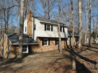 9640 Old Chestnut Dr, Midlothian, VA 23112