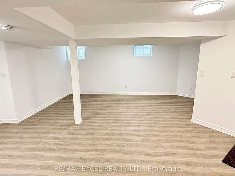 38 Shaina Ct #LOWER LEVEL — Photo 7